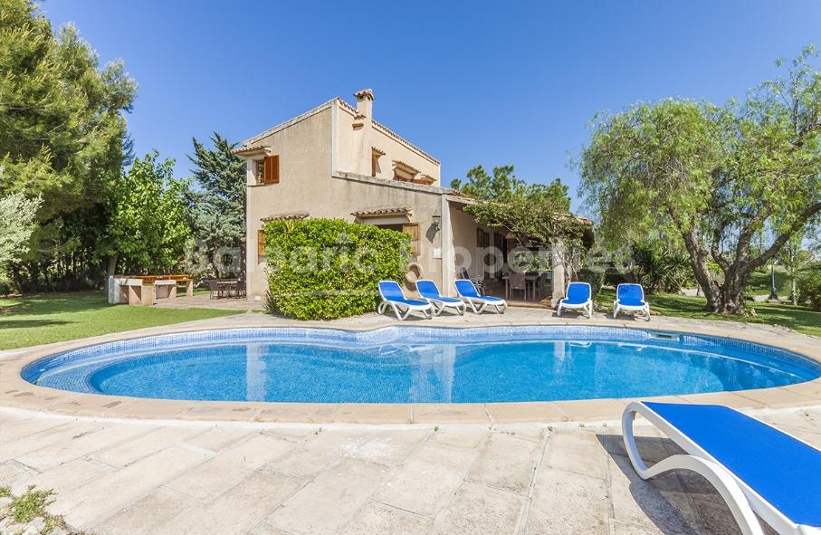 Country house with rental license for sale near Pollensa, Mallorca