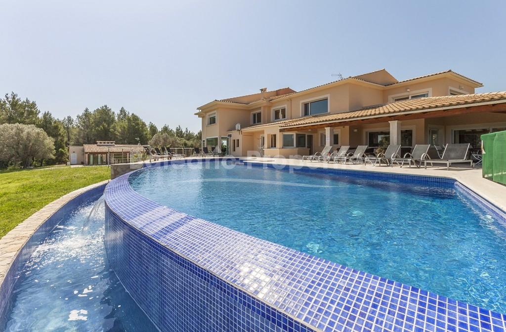 Luxury villa with panoramic views over the landscape to the sea near Alcúdia, Mallorca