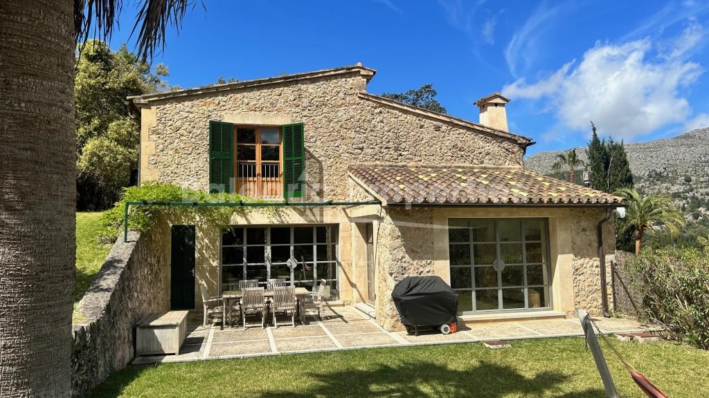 Traditional stone-faced finca with many special features for sale in Pollensa, Mallorca