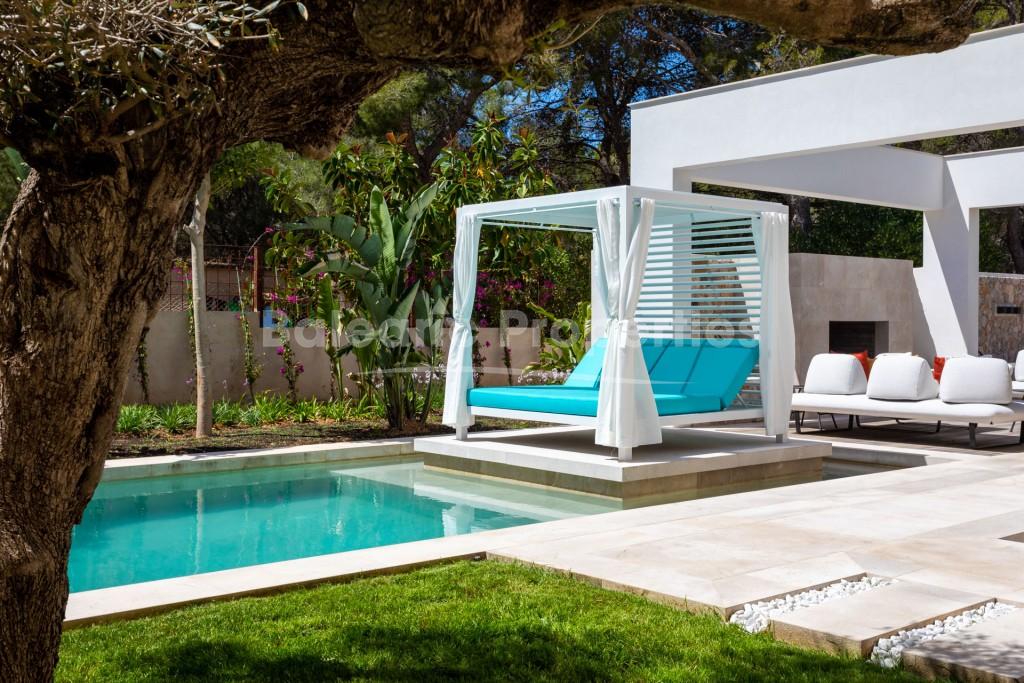 Villa de lujo de nueva construcción con piscina y jardín en Santa Ponsa en venta
