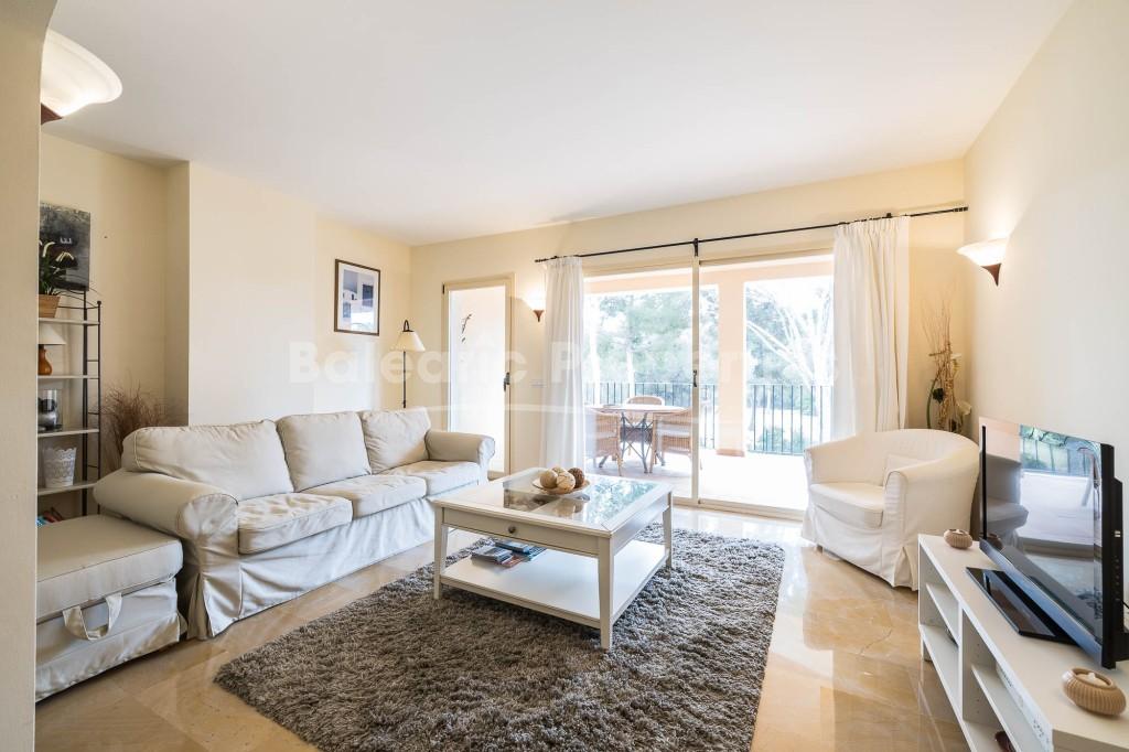 Spacious apartment with community pool for sale Santa Ponsa, Mallorca
