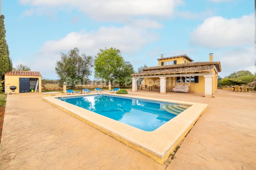 Wonderful country home with rental license for sale in Felanitx, Mallorca