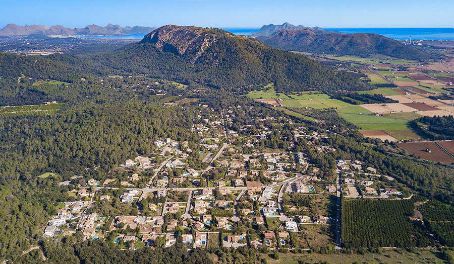 Bird’s eye view of Subach and North Mallorca