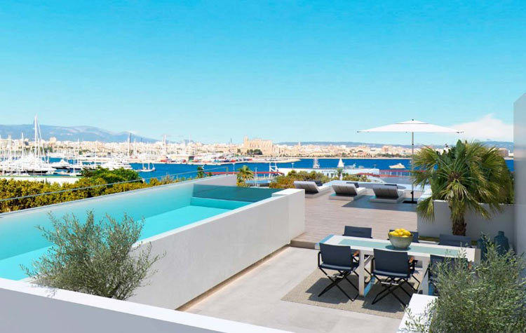 Luxury penthouse with private pool for sale in Palma