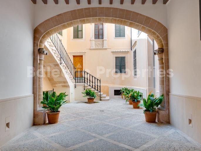 Lujoso apartamento dúplex en venta en el casco antiguo de Palma, Mallorca 