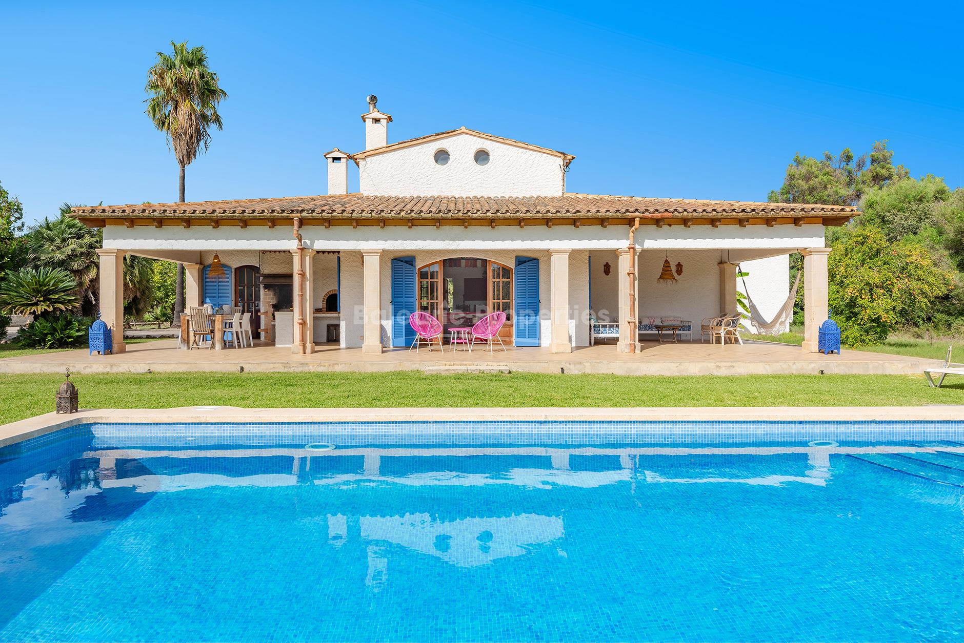 Attraktive Landvilla mit Lizenz zur Ferienvermietung kaufen in Pollensa, Mallorca