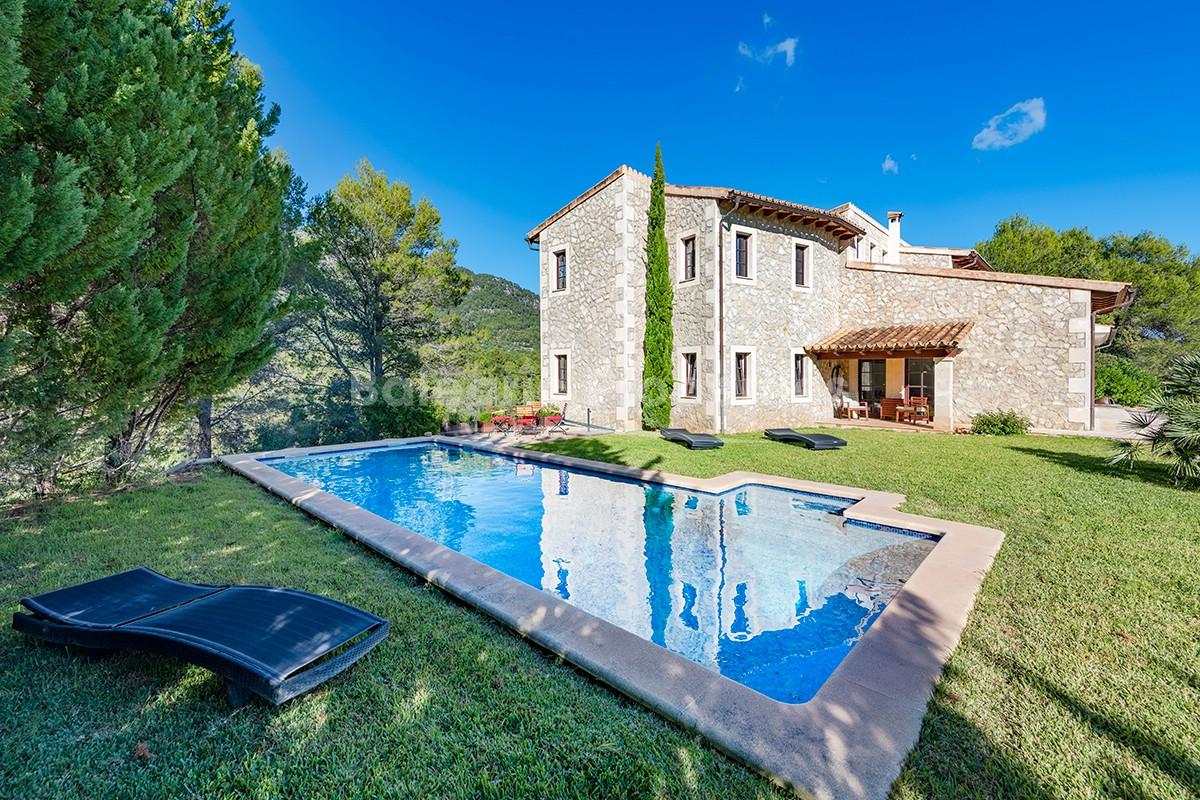 Lovely four bedroom country house for sale in Moscari, Mallorca