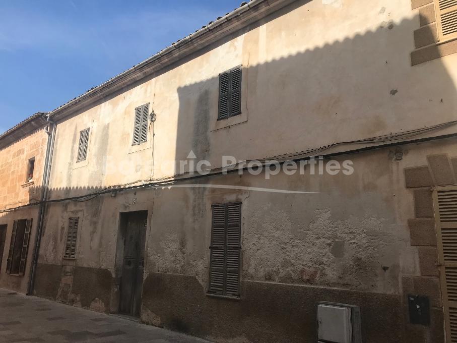 Investment project: town house for sale in Muro, Mallorca