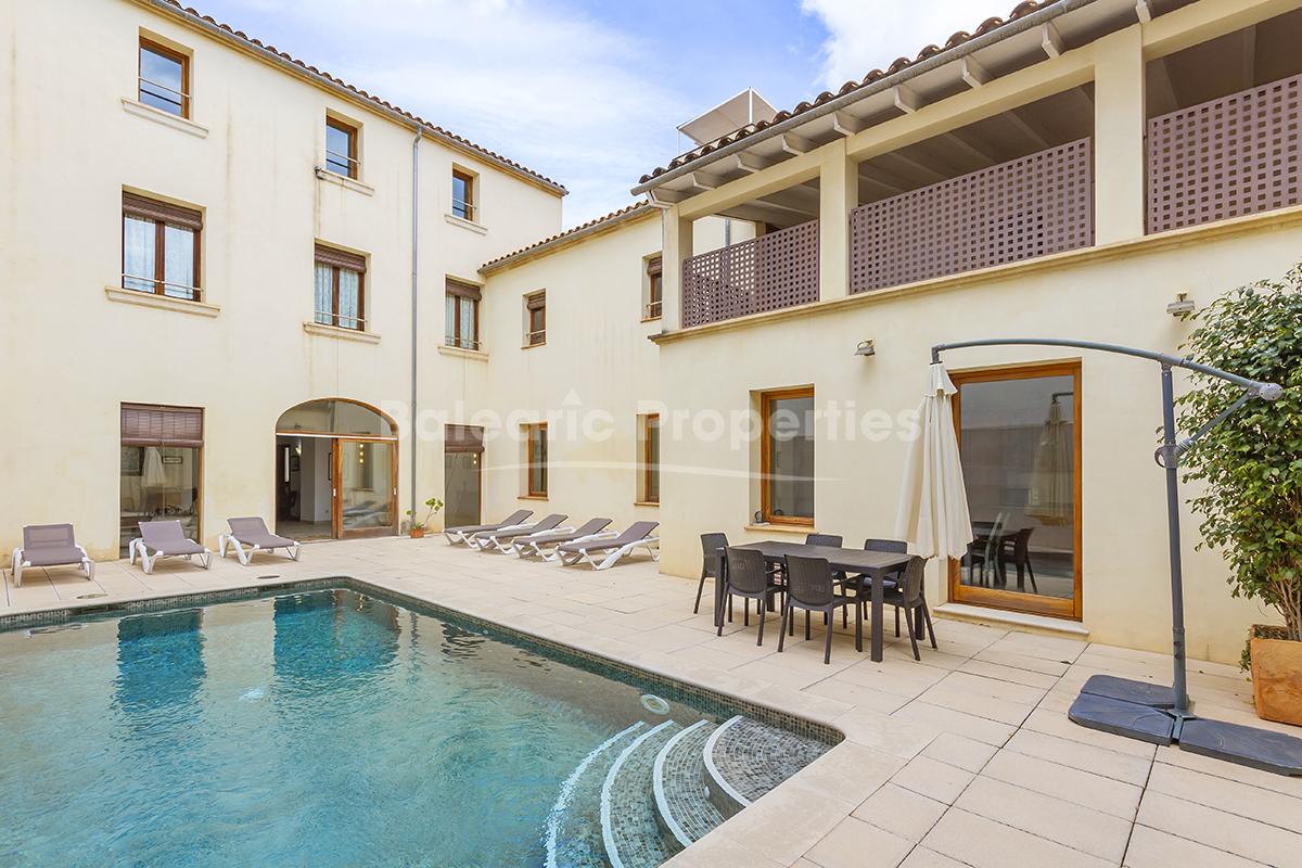 Wonderful town house with holiday rental license for sale in Sa Pobla, Mallorca