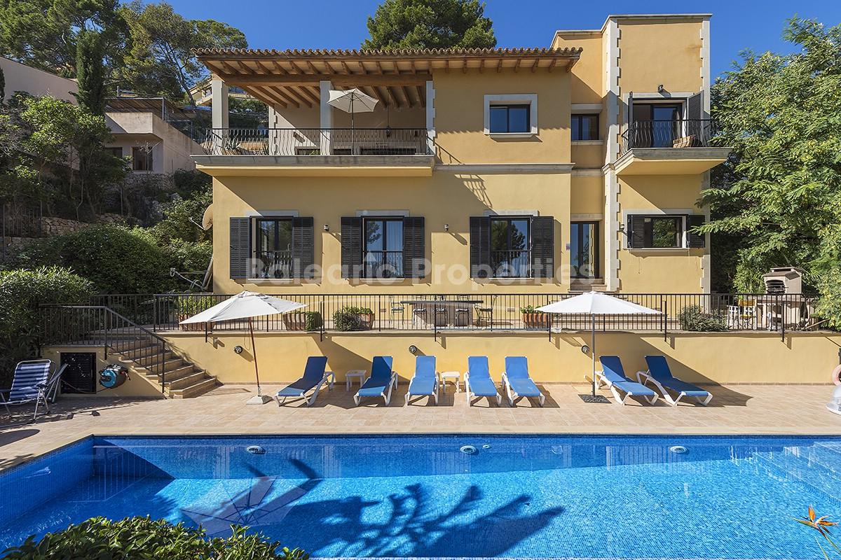 Hillside villa with holiday rental license for sale in Puerto Pollensa, Mallorca