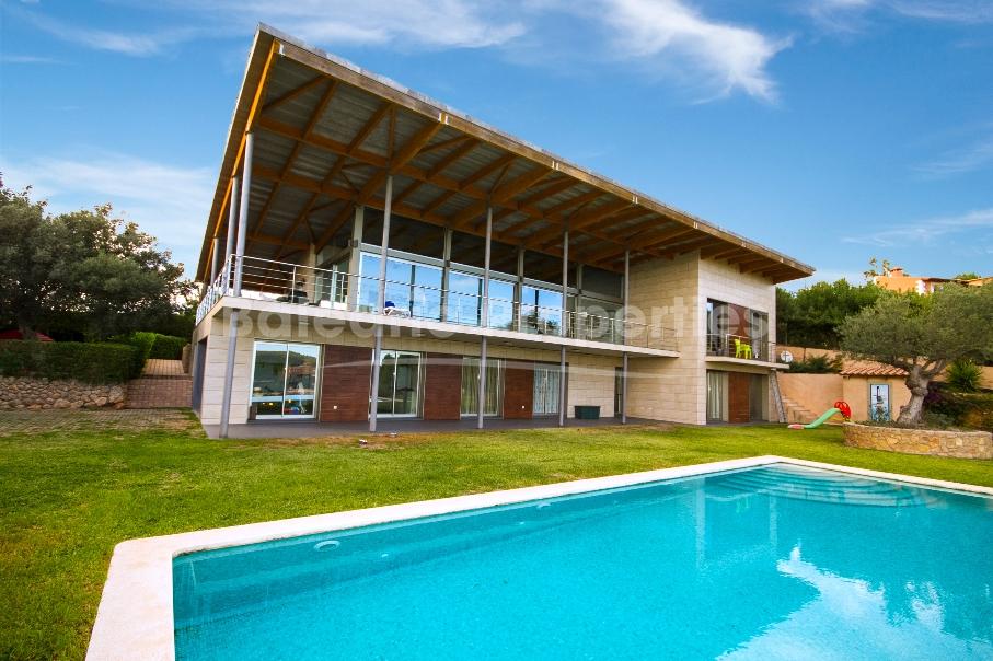 Increíble casa familiar que ofrece vistas panorámicas en venta en Bunyola, Mallorca