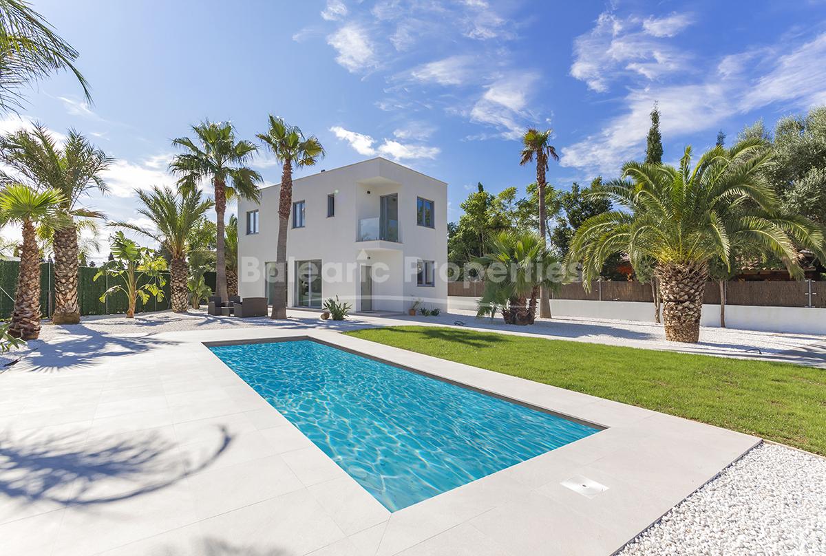 Modern villa for sale near Pollensa in Crestatx, Mallorca