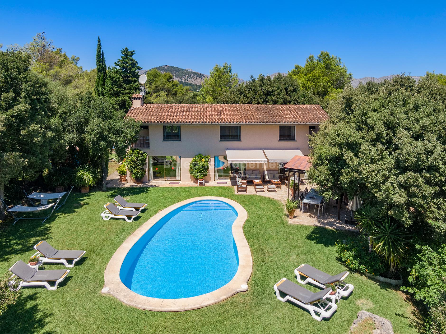 Stylish country house with holiday rental license for sale in Pollensa, Mallorca