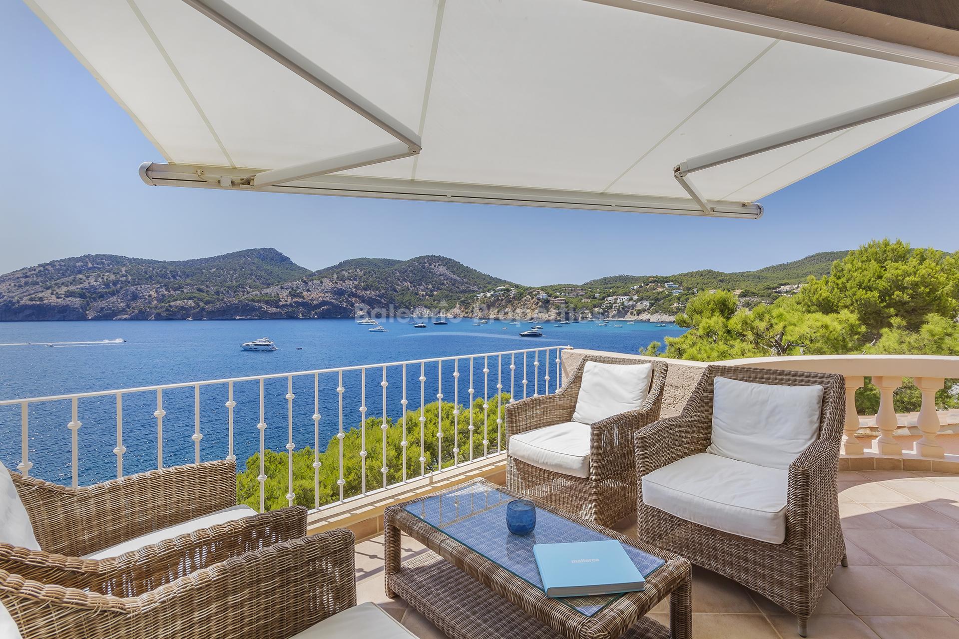 Exclusive penthouse with incredible sea view for sale in Camp de Mar, Mallorca