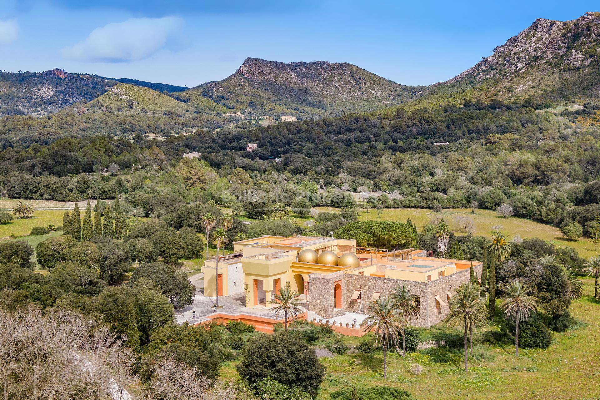 Finca de lujo única con 2 piscinas en venta cerca del pueblo Artá, Mallorca