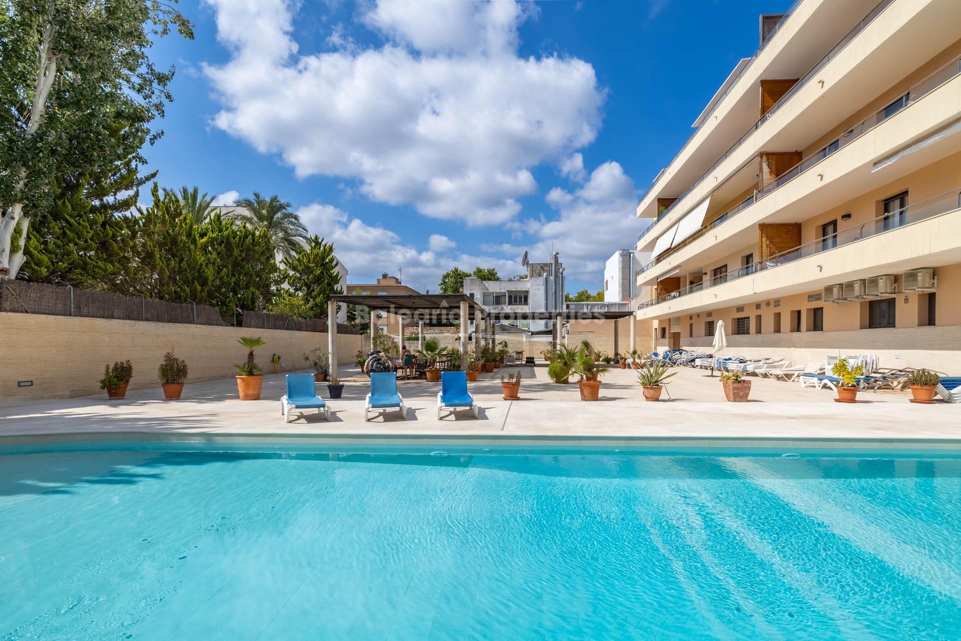 1st floor apartment with communal pool and parking for sale in Puerto Pollensa, Mallorca