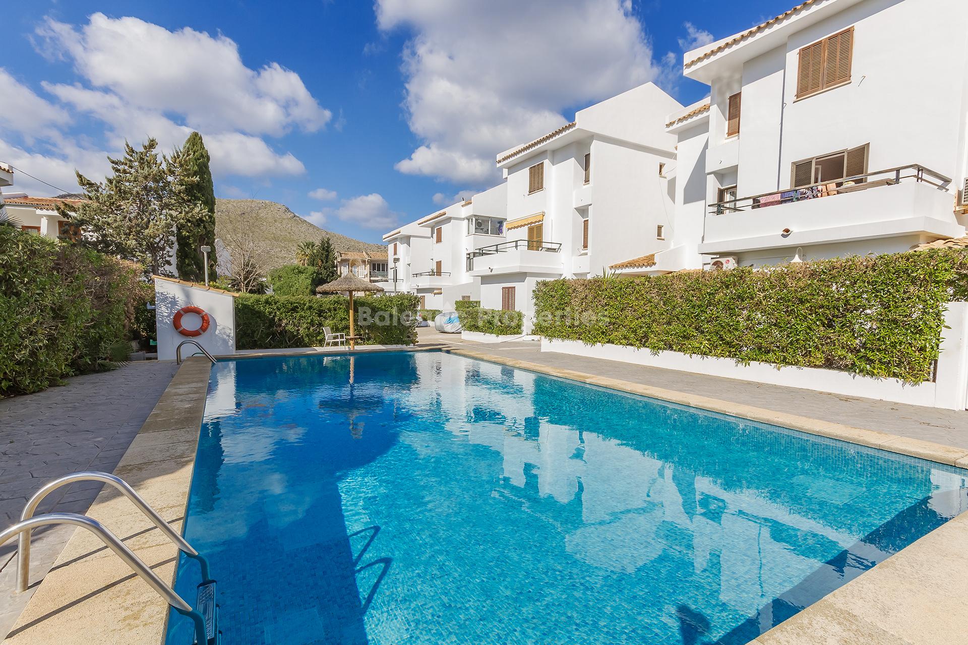 Fantástico apartamento con jardín y piscina comunitaria en venta en Puerto Pollensa, Mallorca