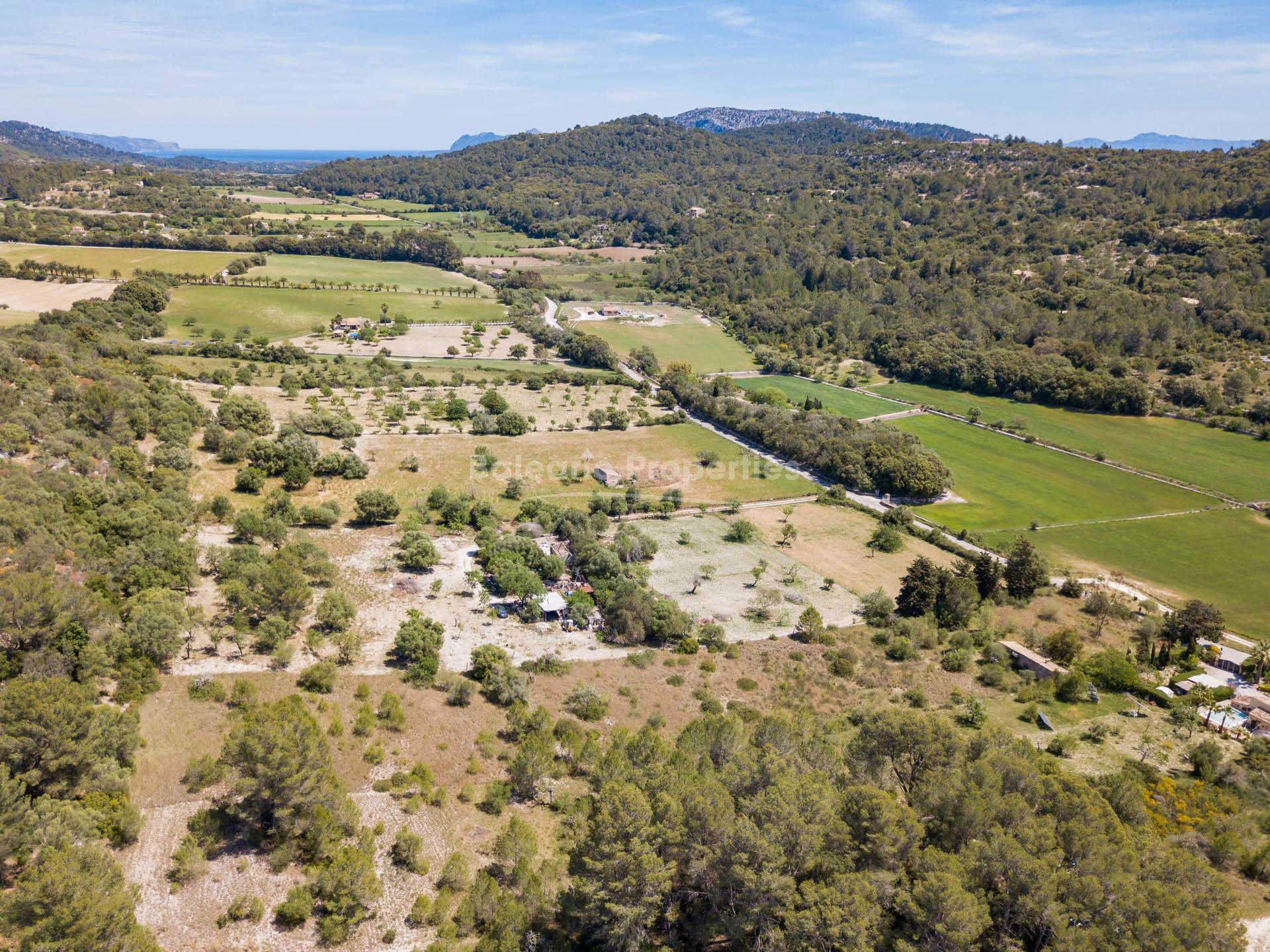 Rustic finca for sale in a peaceful valley near the town of Campanet, Mallorca