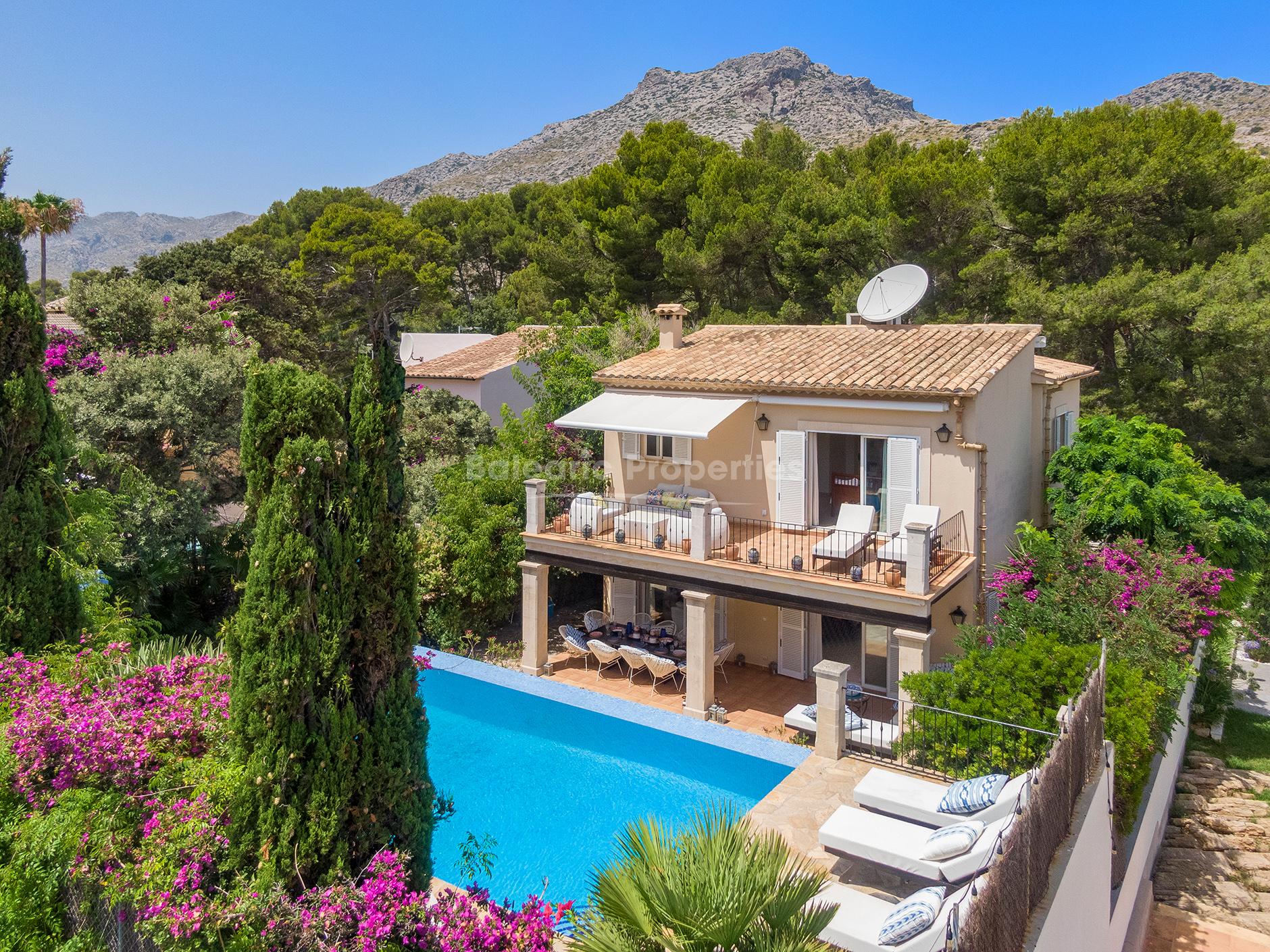 Perfectly located villa for sale near the beaches in Cala San Vicente, Mallorca