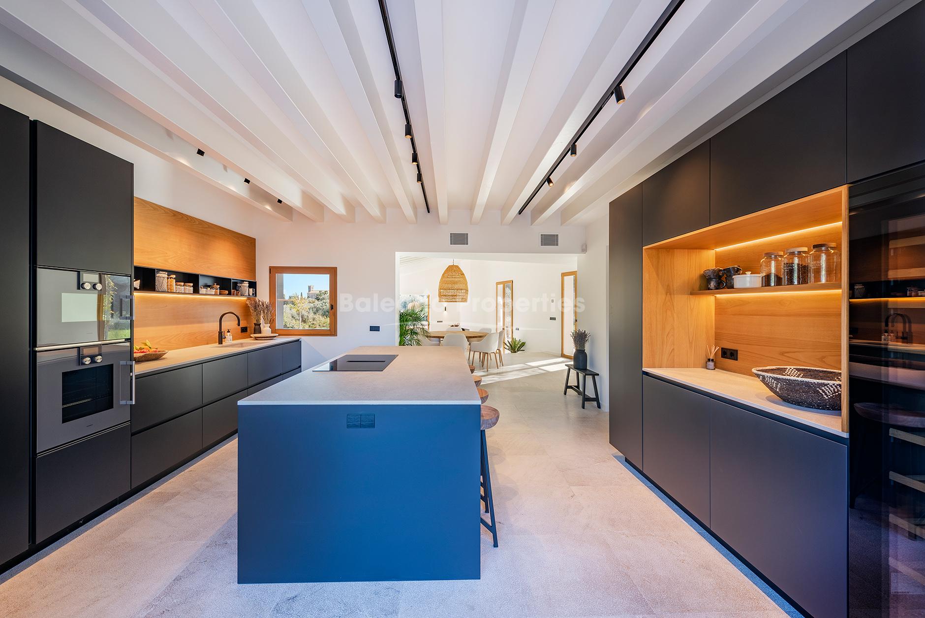 Luxurious country villa for sale with panoramic views in Selva, Mallorca