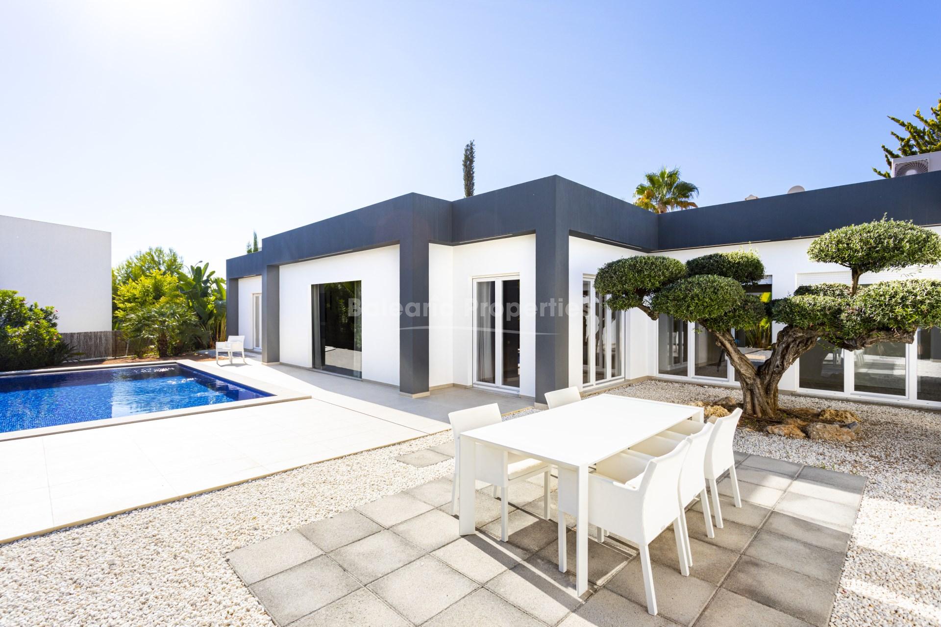 New built villa in bungalow style in Santa Ponsa, Mallorca 