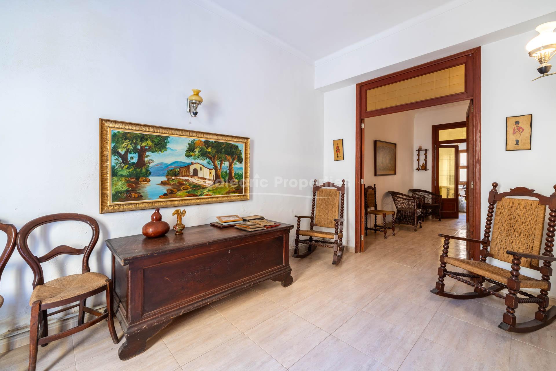 Large town house investment for sale in the heart of Sa Pobla, Mallorca