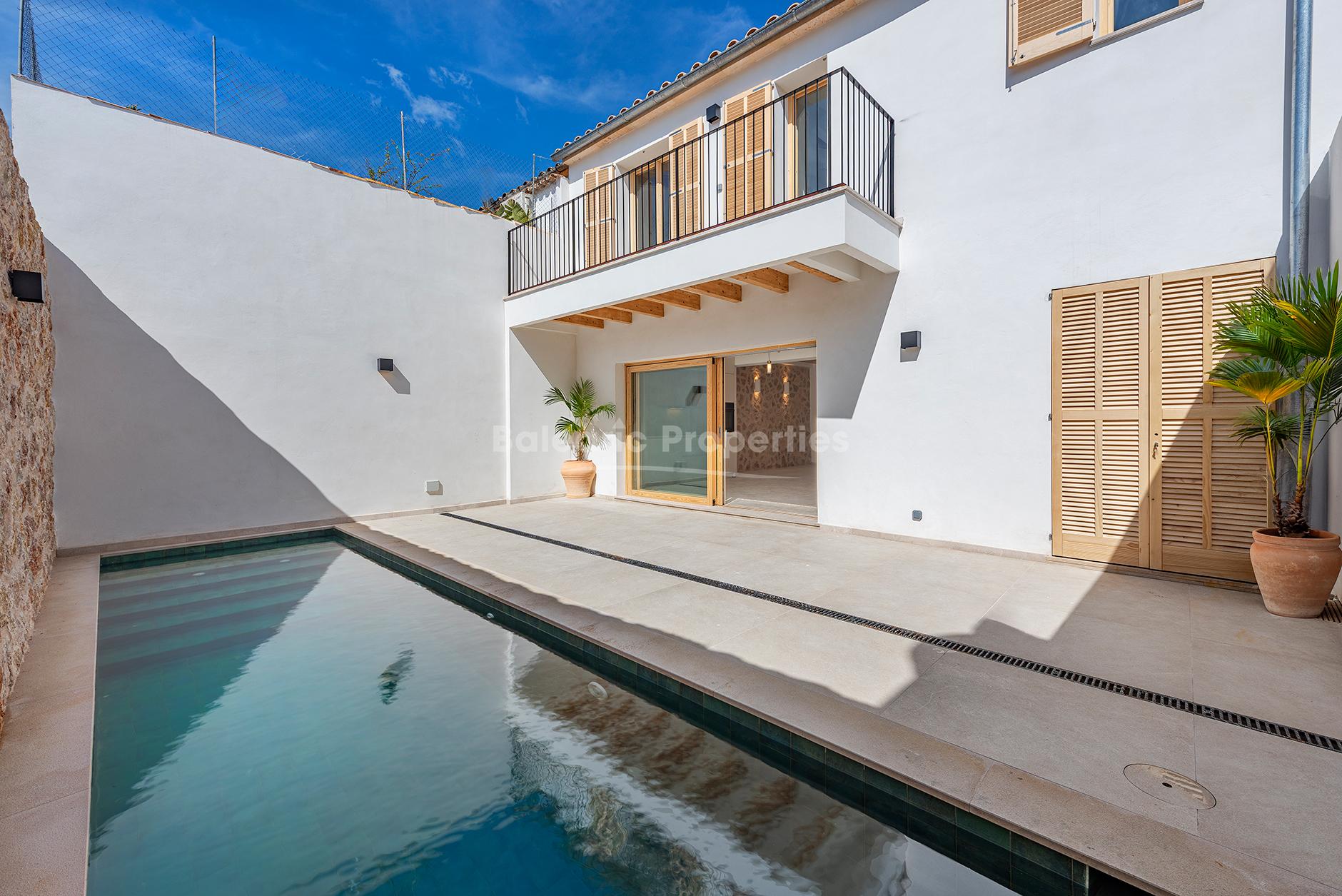 Fabelhaftes neues Dorfhaus mit Pool kaufen in der Altstadt von Pollensa, Mallorca 