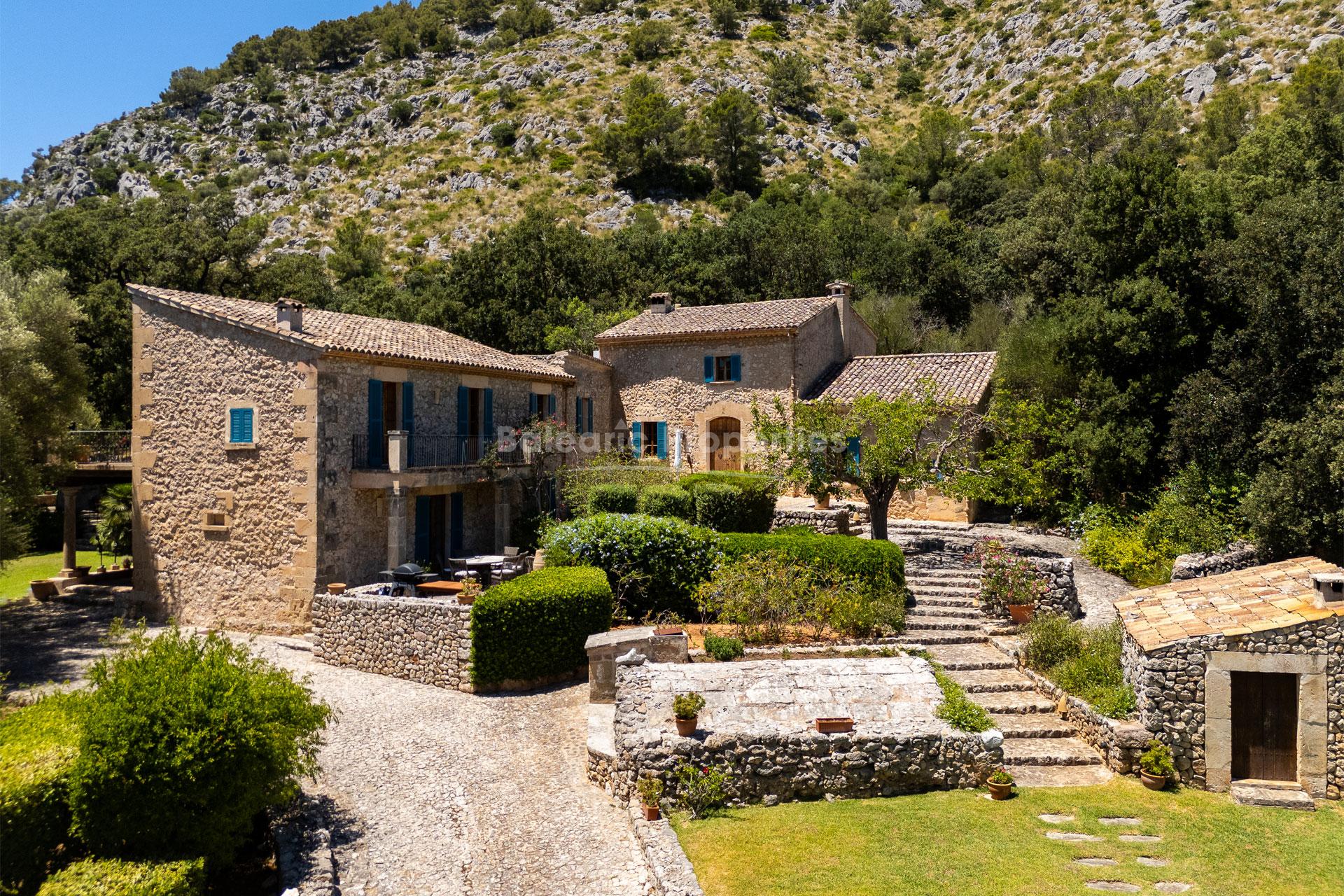 Majestic country home with mountain views for sale in Pollensa, North Mallorca