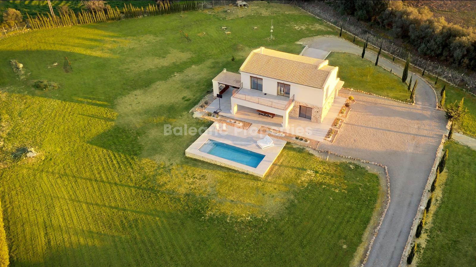Casa pasiva en alquiler con piscina en Alcúdia, Mallorca