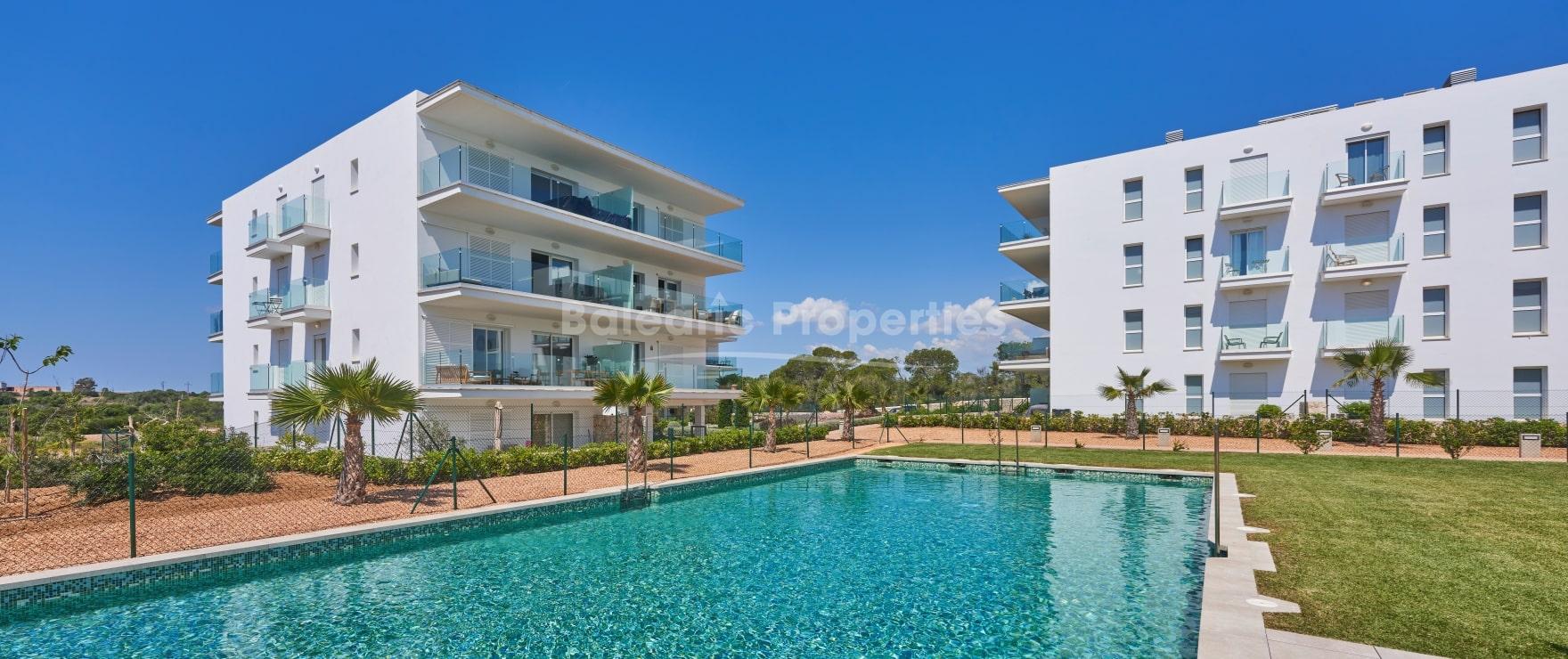 Apartamentos nuevos y elegantes en venta en Cala d’Or, sureste de Mallorca