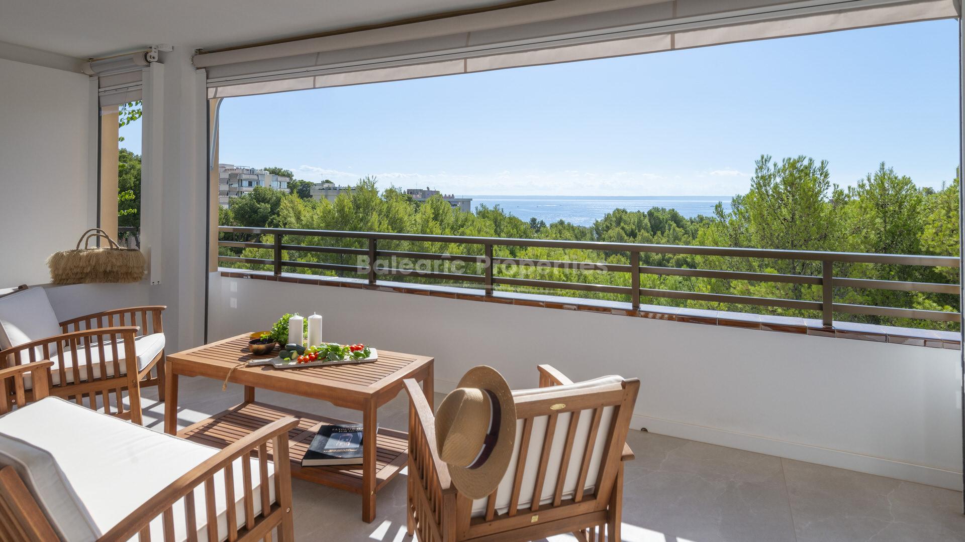 Elegante ático con vistas al mar en Cas Catala, suroeste de Mallorca