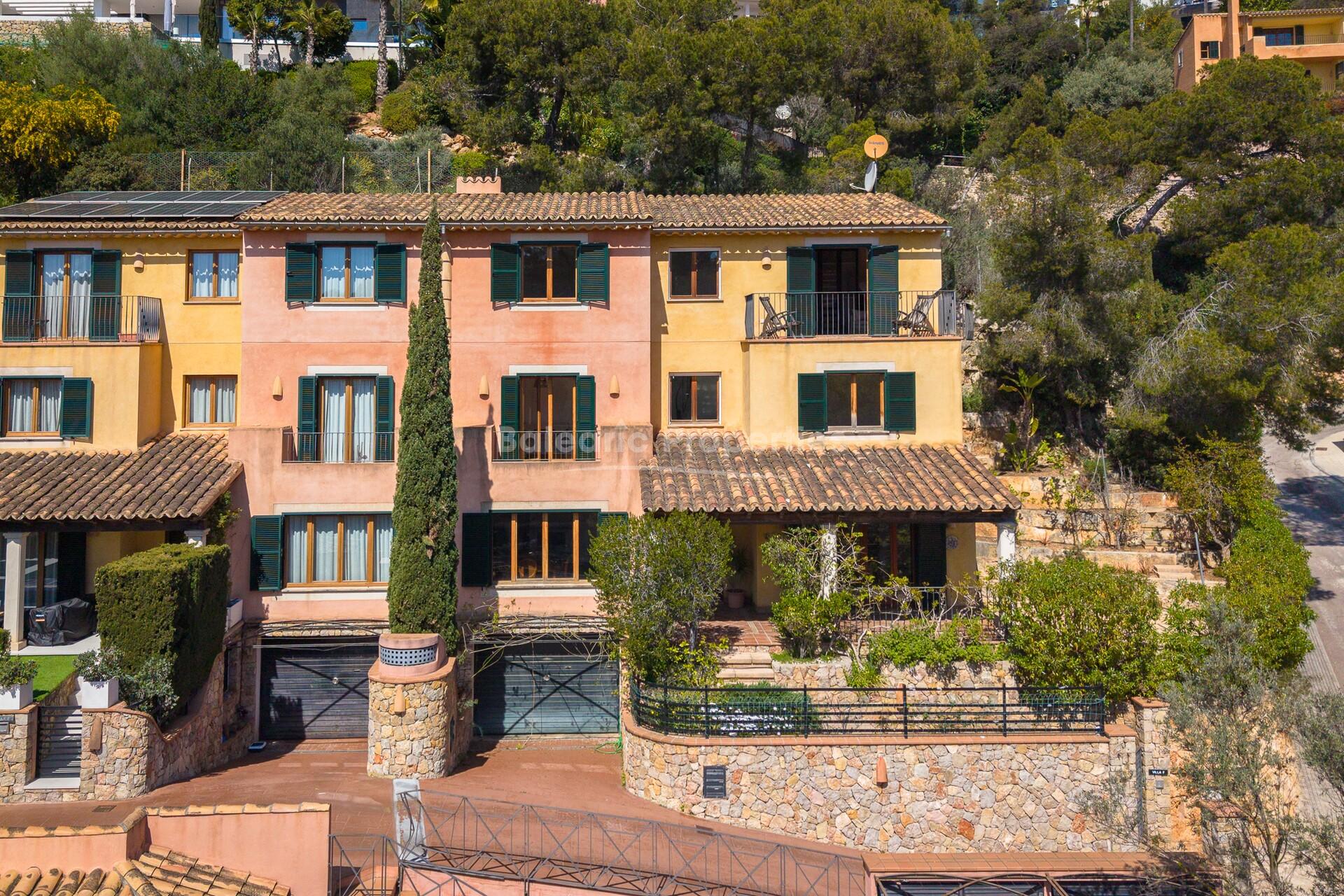 Hermosa casa adosada en venta en el pueblo de Portals Nous, suroeste de Mallorca