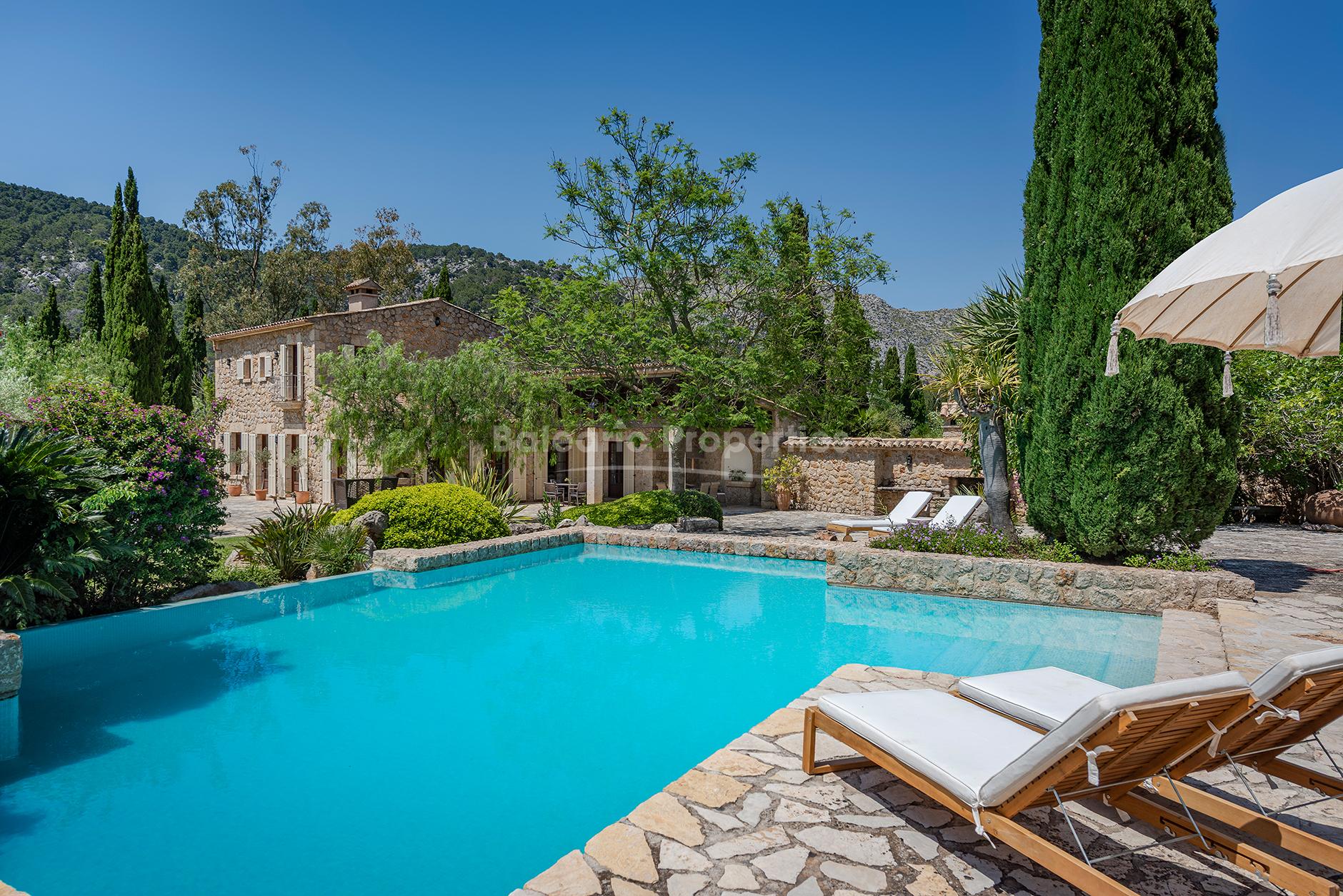 Authentische Natursteinfinca mit Pool kaufen bei Pollensa, Nord-Mallorca