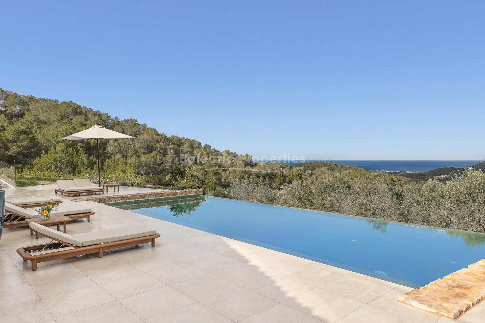 Villa contemporánea con vistas al mar y al valle en venta en San Agustín, Ibiza