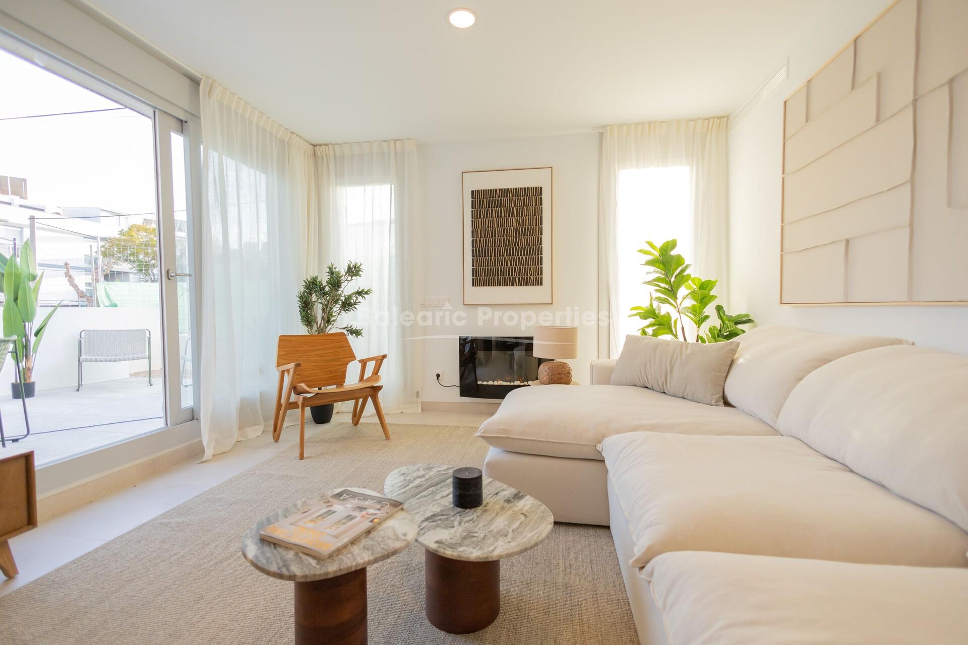 Ground Floor Apartment with Community Pool and Gym for Sale in Ibiza Town