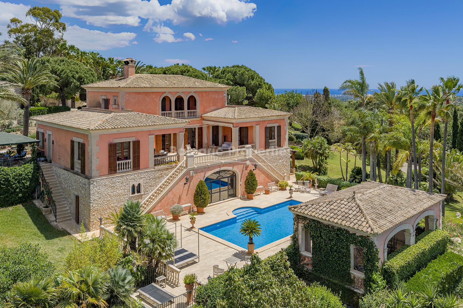 Finca privada con casas de invitados en venta cerca de Felanitx, sureste de Mallorca