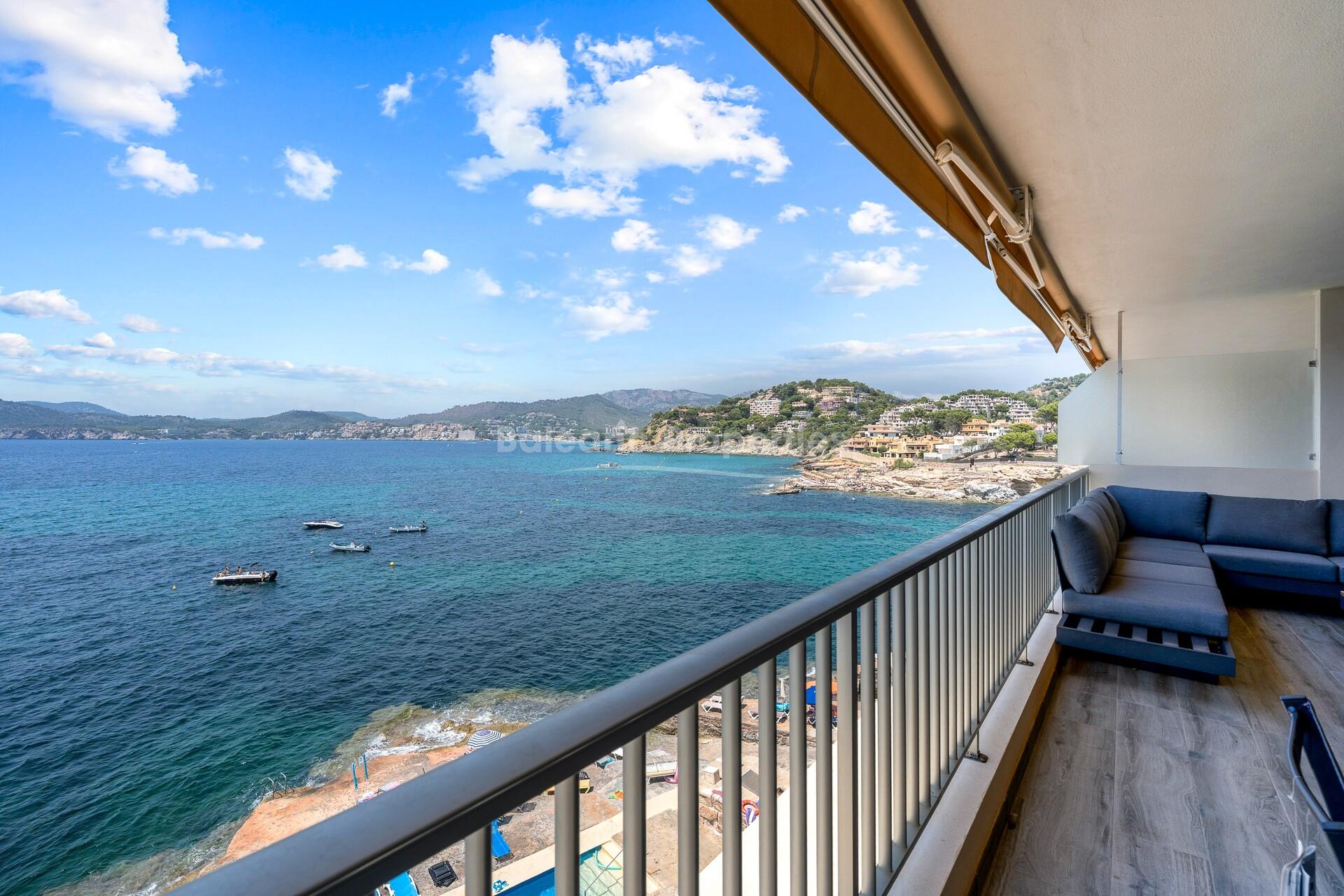 Apartamento en primera línea de playa en venta en Costa de la Calma, Mallorca