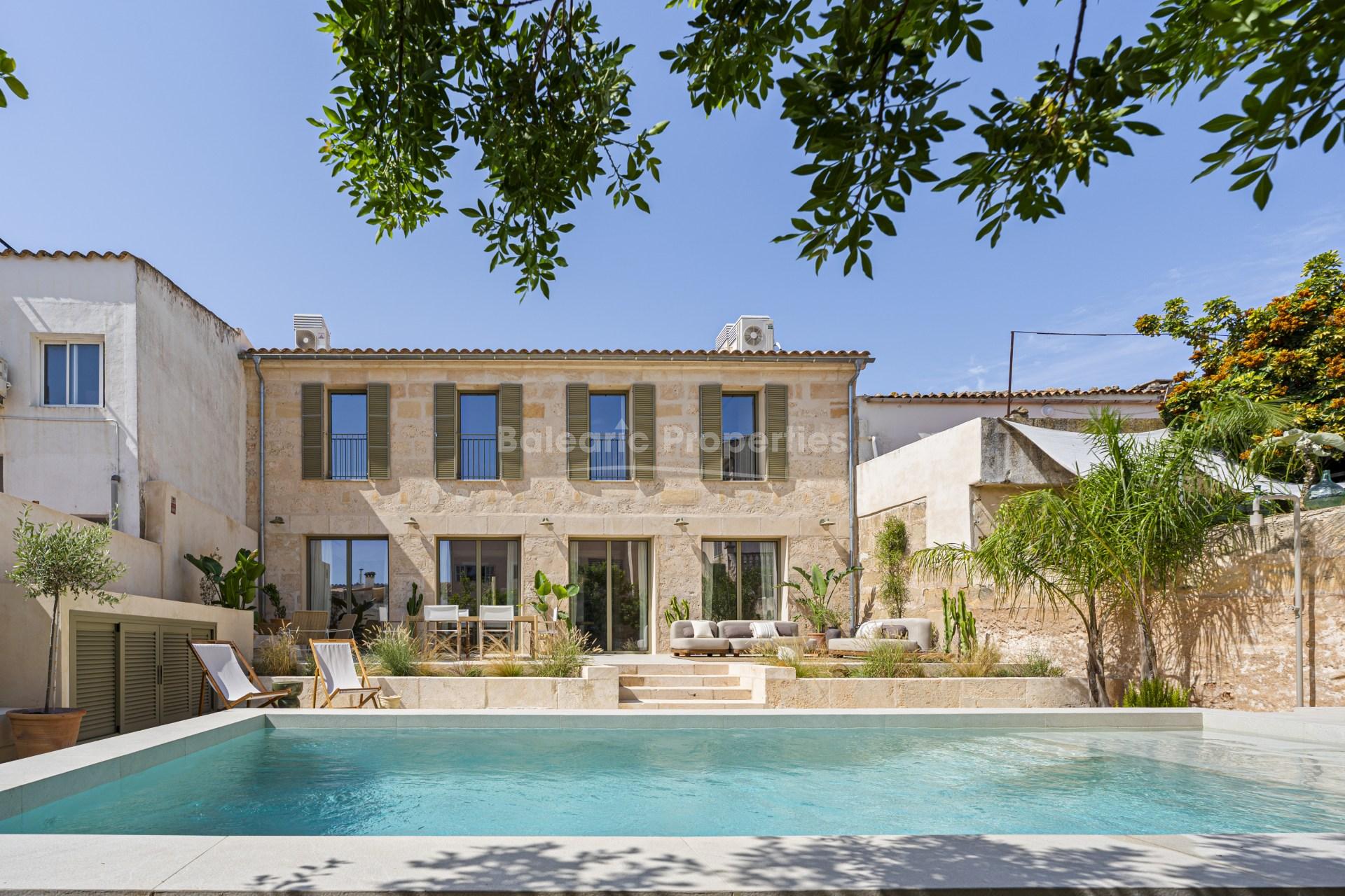 Renoviertes Dorfhaus mit Pool zum Verkauf in Ariany, Zentral-Mallorca
