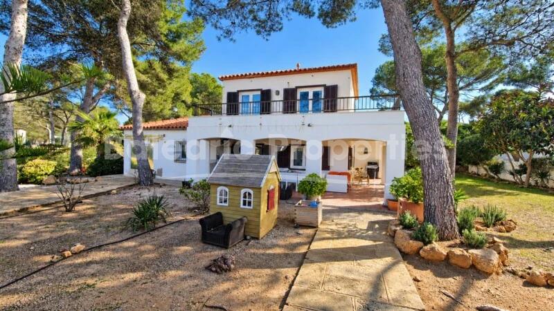 Villa with Sea Views and Exceptional Potential in El Toro, Mallorca