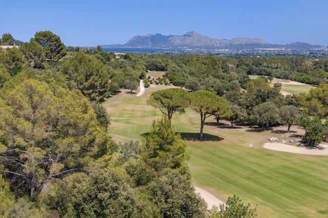 Residential golf plots with views for sale in Pollensa, Mallorca