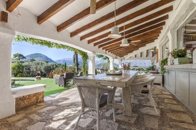 Impressive country house for sale in Pollensa, Mallorca