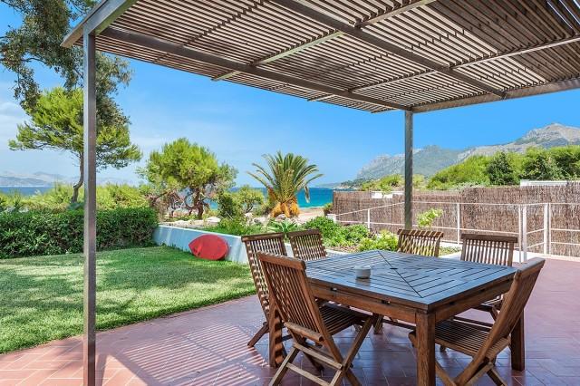 Front line luxury villa for sale in Bon Aire, Mallorca