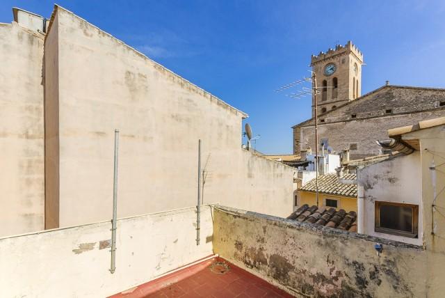 Traditional town house in central location for sale in Pollensa, Mallorca
