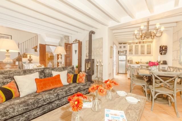 Town house for sale in Pollensa, Mallorca