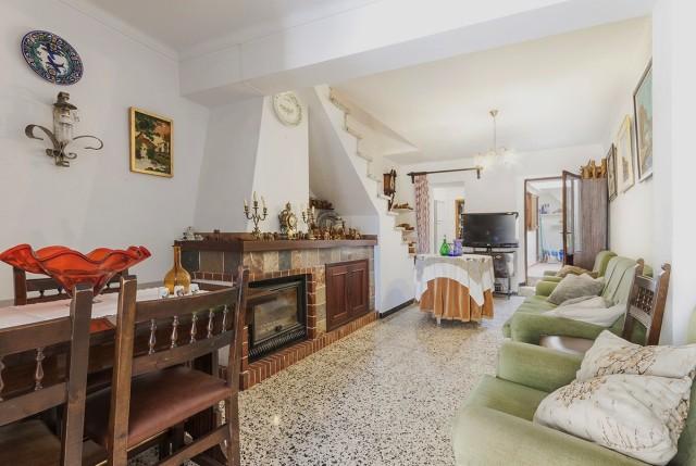 Rustic town house investment opportunity for sale in Pollensa, Mallorca