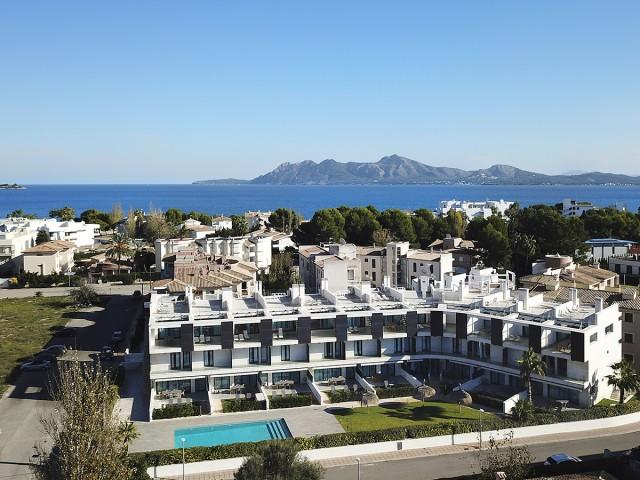 Apartamentos a la venta cerca de la playa en Puerto Pollensa, Mallorca