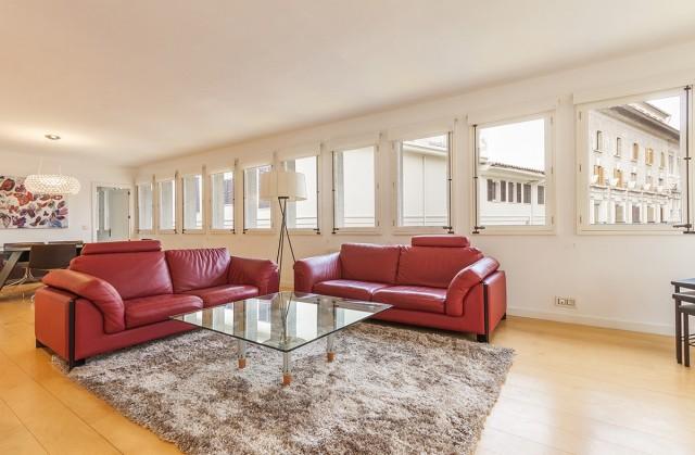 Palace apartment with terrace for sale in the centre of Palma, Mallorca