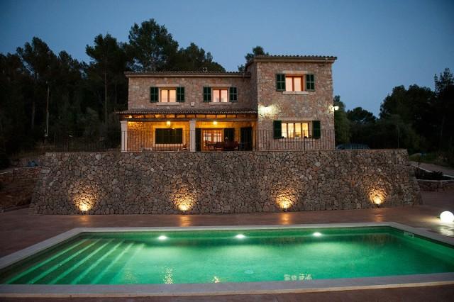 Classic country villa for sale with amazing views of Alaro, Mallorca