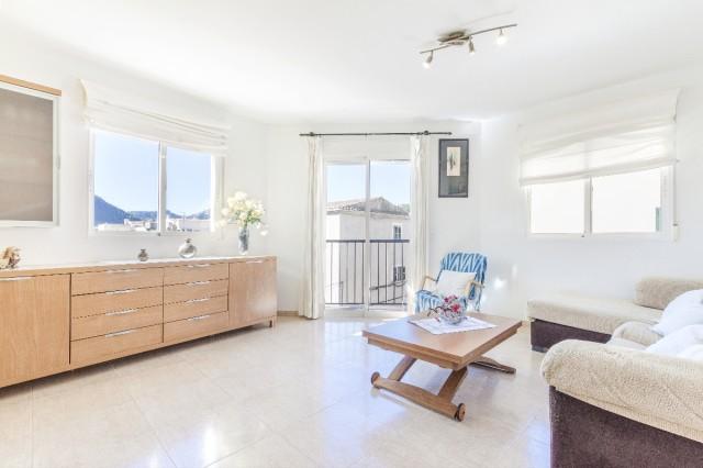 Spacious apartment for sale in Pollensa, Mallorca