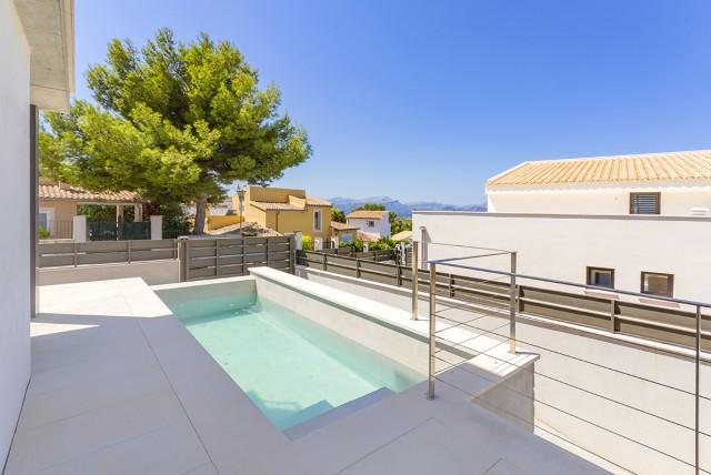 Brand new villa for sale in the sought-after area Bonaire, Mallorca